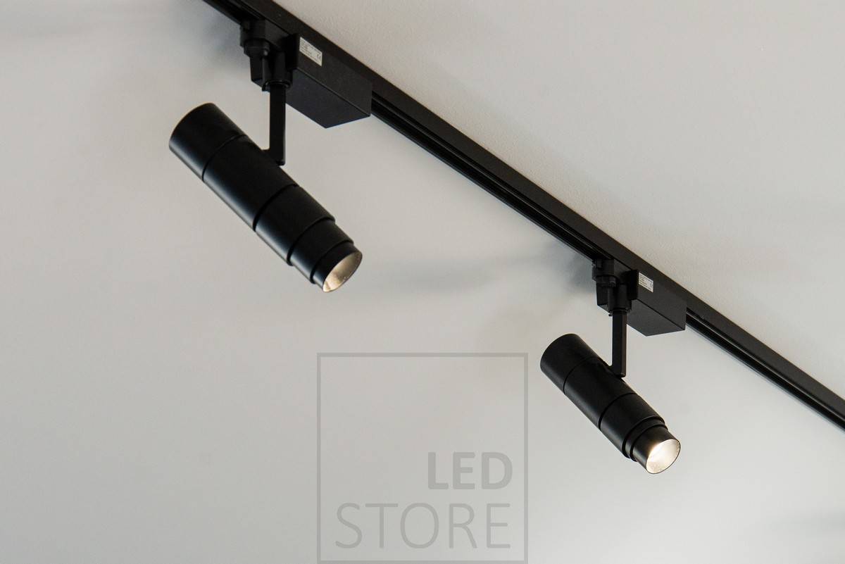 Focos Led para carril con ángulo de apertura de luz ajustable. El foco FOKUS es adecuado tanto para hogares como para espacios públicos. Ledstore.fi